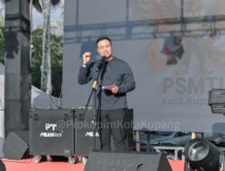 Fun Walk PSMTI di Pantai Warna Oesapa, Christian Widodo: Persatuan Bukan Menjadi Sama, tetapi Berjalan Bersama