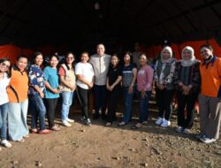Dari Kupang ke Flores, Christian Widodo Membawa Bantuan dan Pesan: “Basodara Dong Tidak Sendiri”