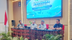 Sketsa Berwarna 5
