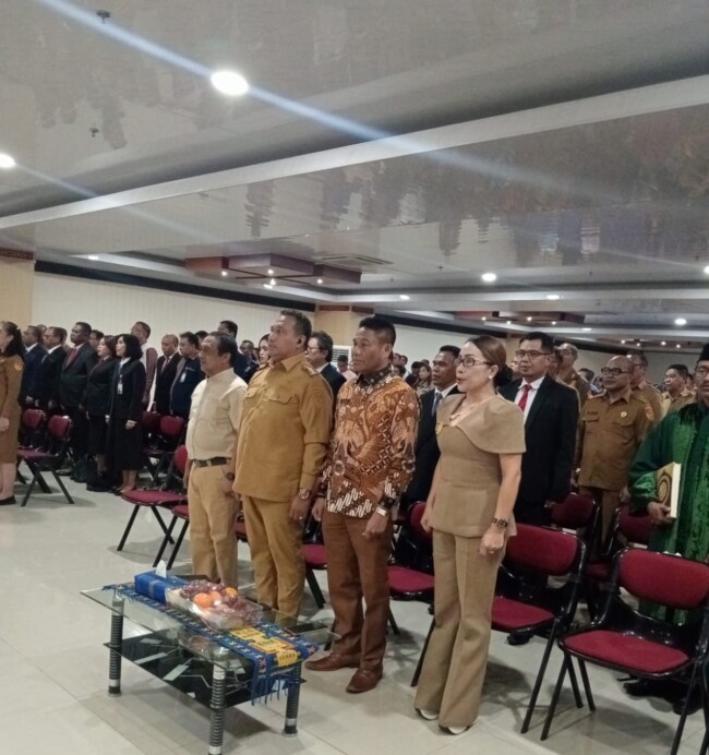 Sekda Kota Kupang Jeffry Edward Pelt Hadiri Pelantikan Direktur Kepatuhan Bank NTT 1 pelantikan